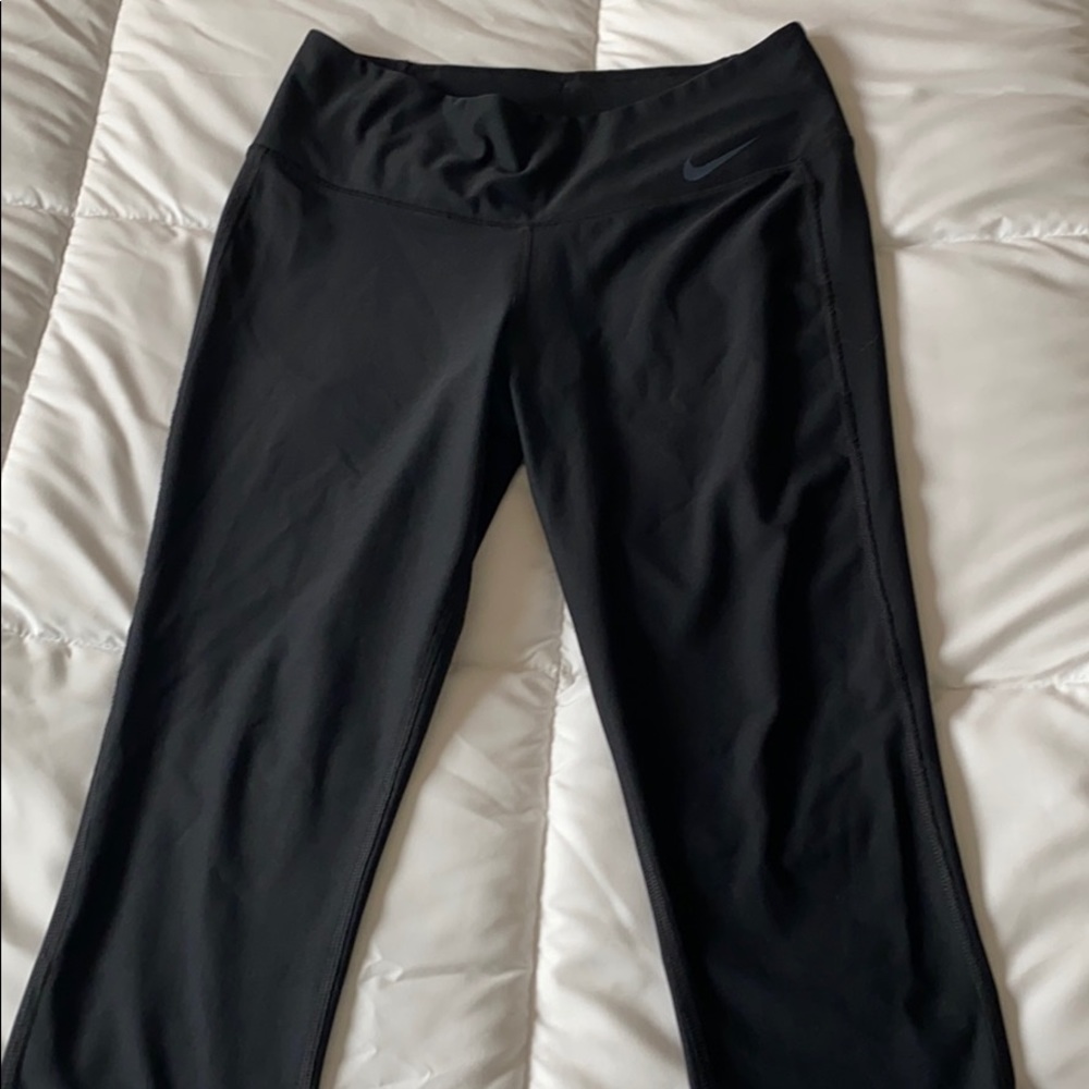Nike Dri-Fit Crops